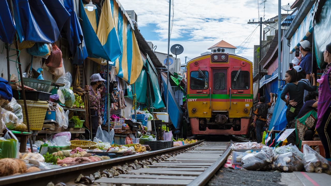 Chaos and Charm: Exploring the Unique Mae Klong Railway Market